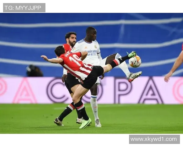 杭州足球队以58分领跑洲际杯积分榜展现强劲实力